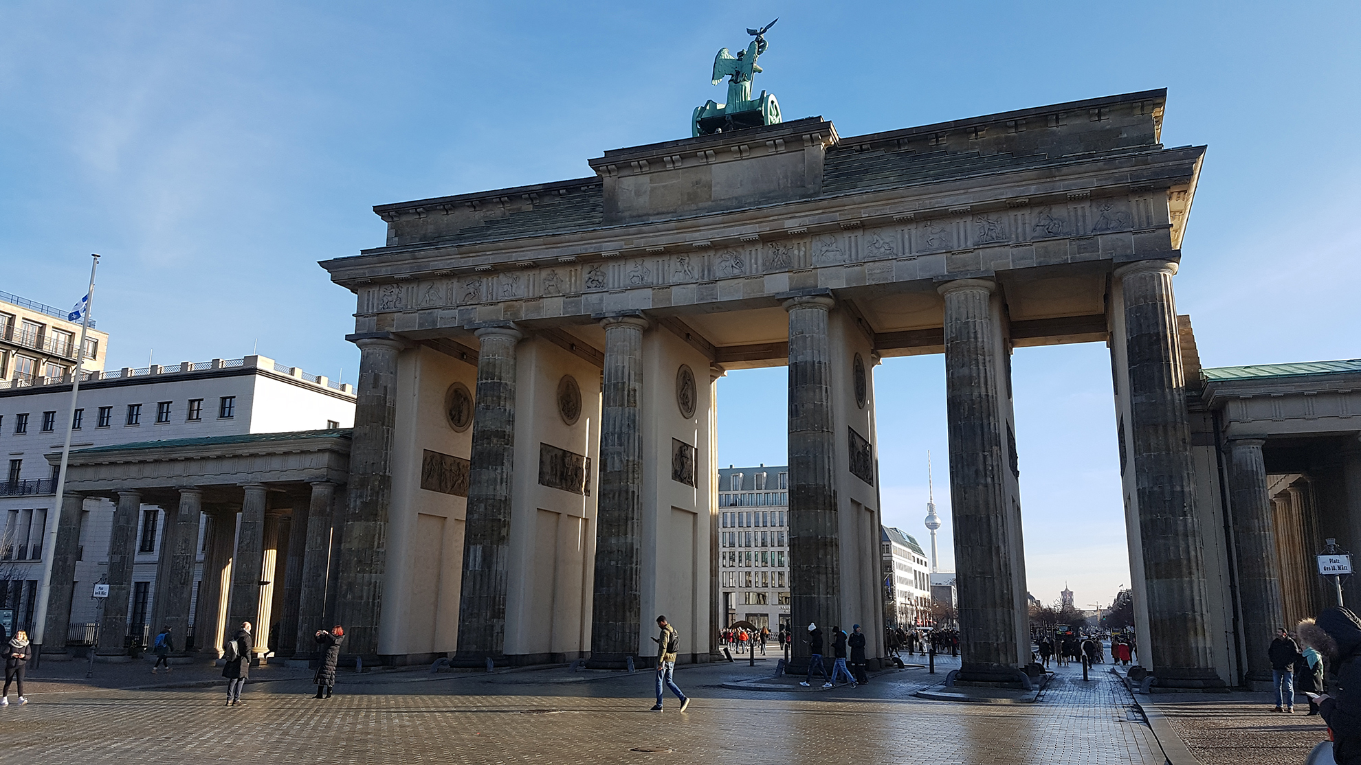 brandenburg-gate