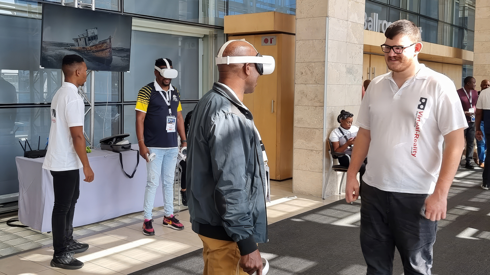 professional virtual reality activation team