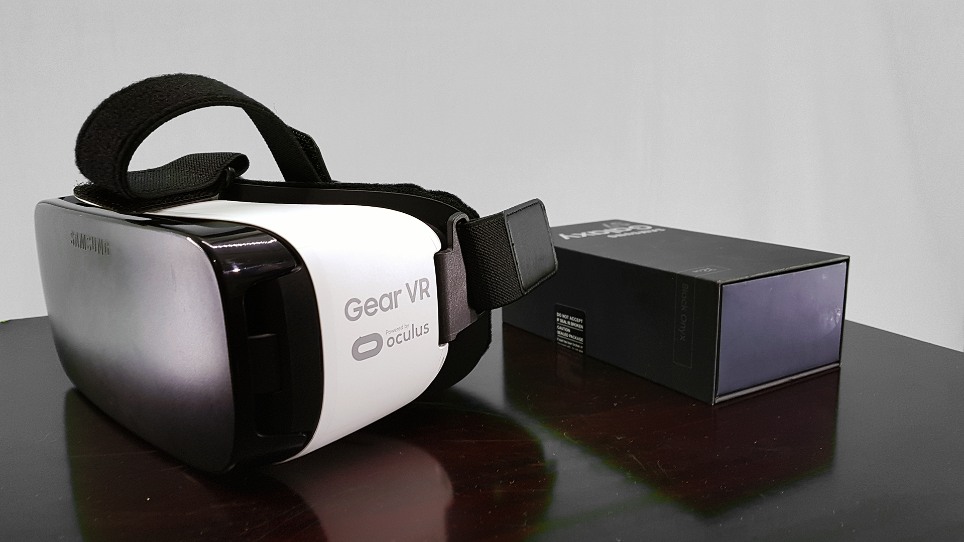 samsung-gear-vr-virtual-reality-headsets-for-hire-south-africa