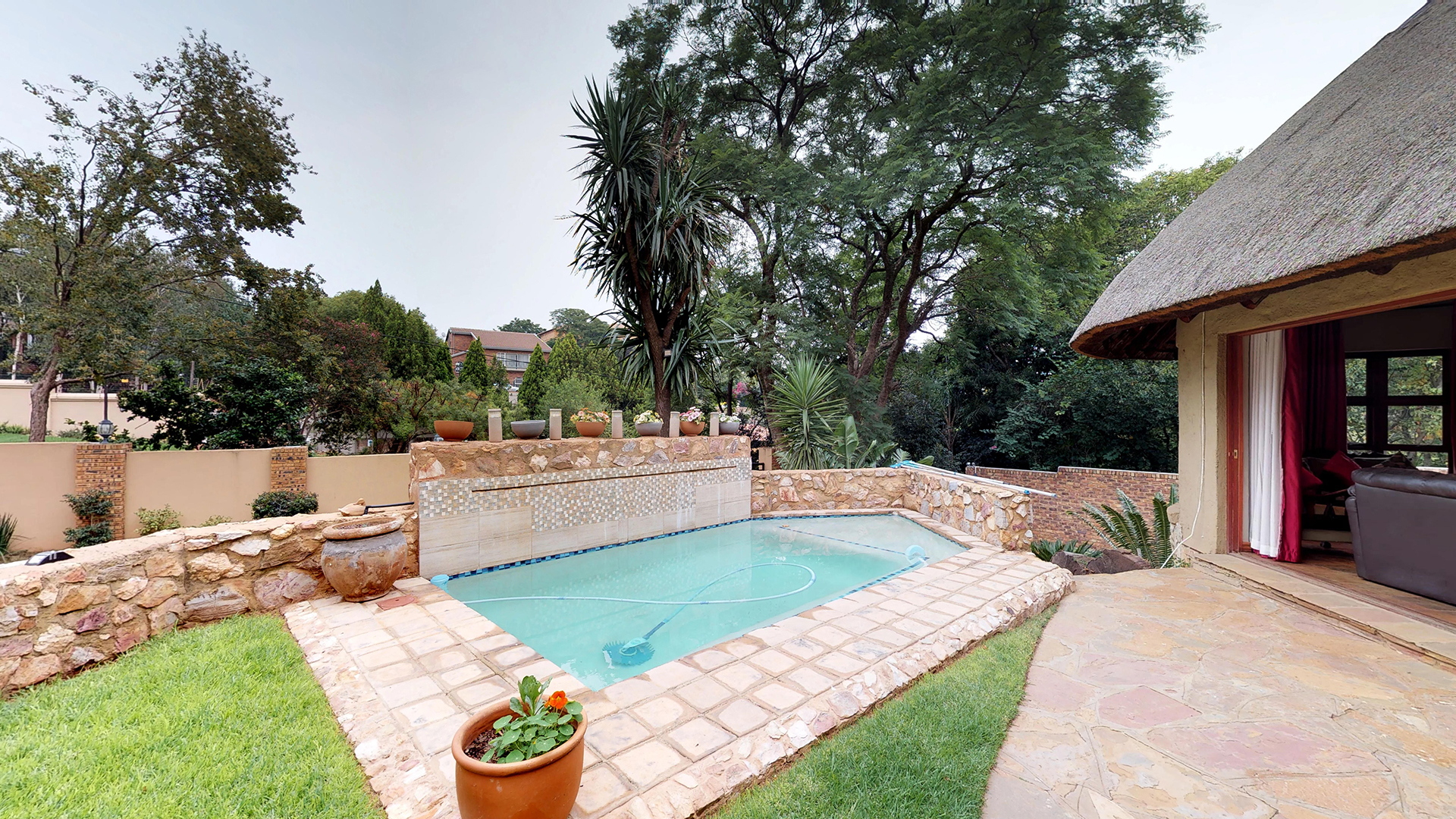 swimming pool virtual tour